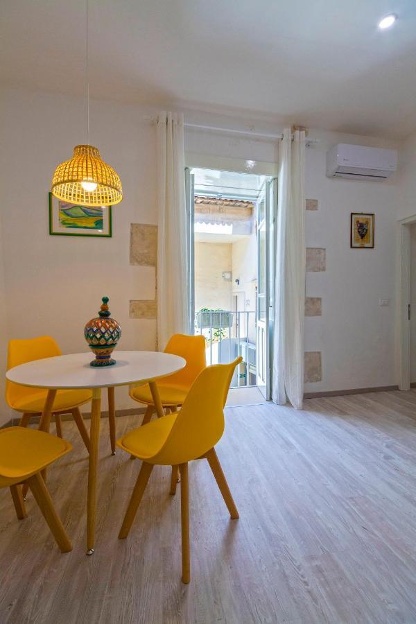 Internouno Al Duomo Apartment Syracuse Exterior photo